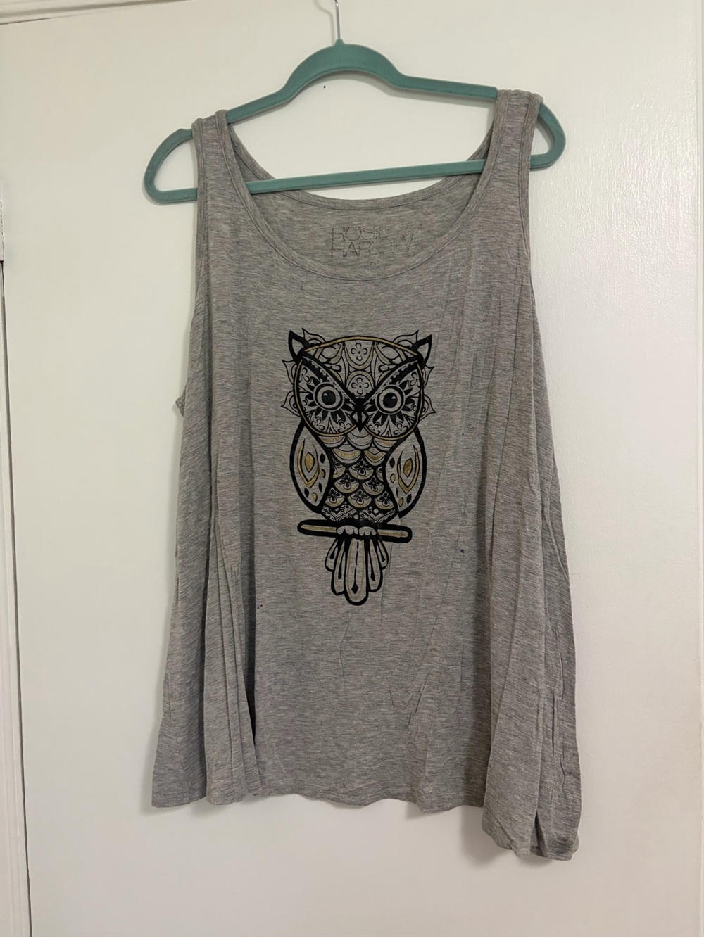 Gray Owl Graphic Tank Top - Women's Casual Sleeveless Tee